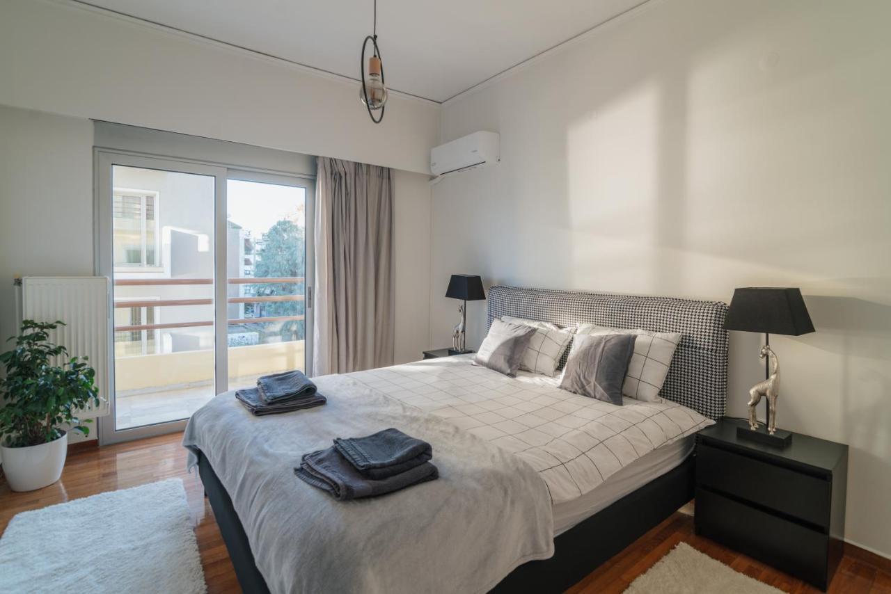 Sea Front Luxury Apartment Pátra Eksteriør bilde