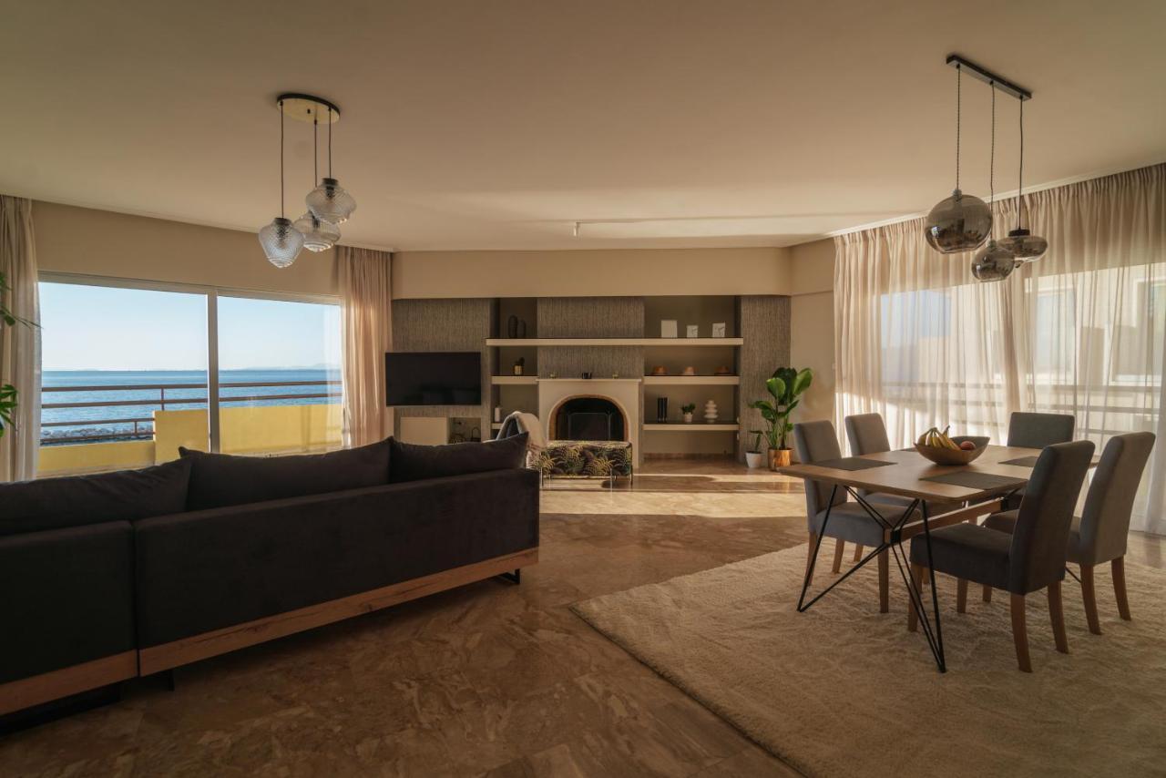 Sea Front Luxury Apartment Pátra Eksteriør bilde